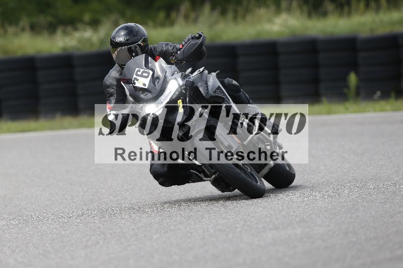 /37 28.07.2025 Dunlop Ride und Test Day ADR/Trackday Erfahren gelb Trackday schnell  rot/76